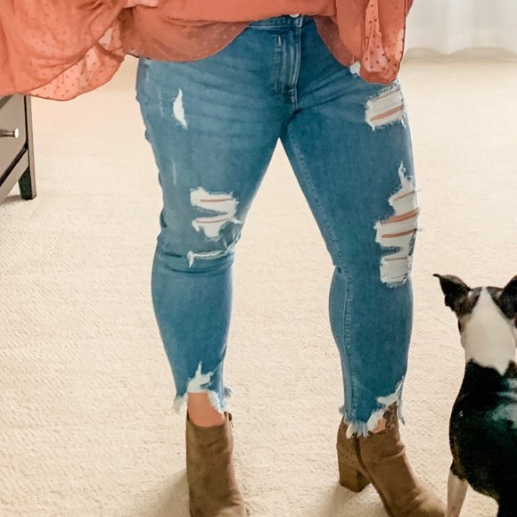 Mid Rise Medium Wash Ripped Ankle 